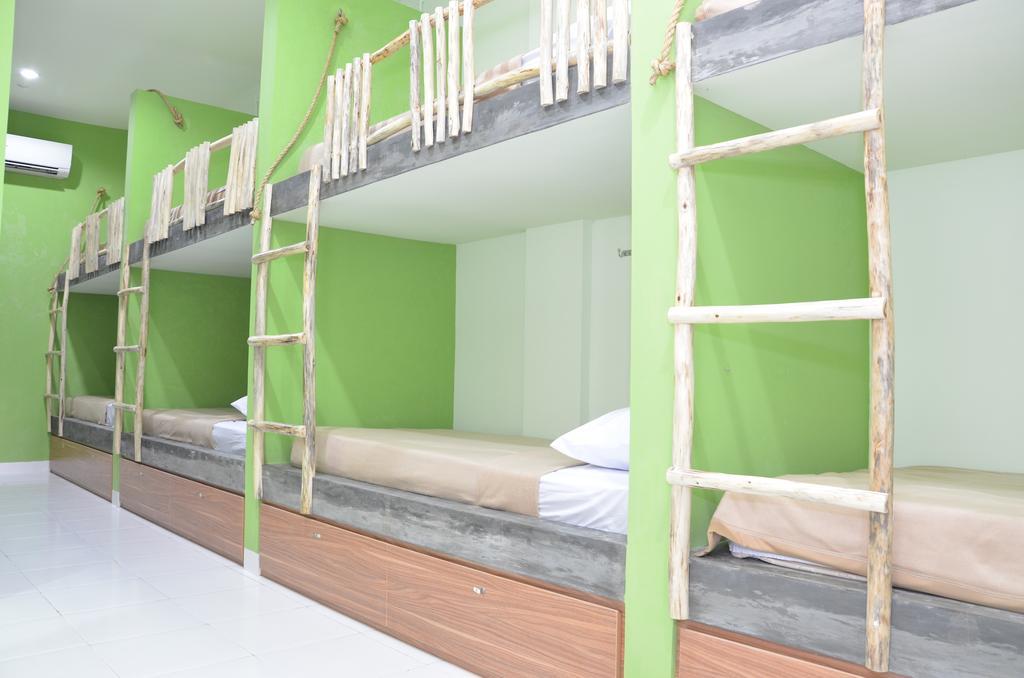 The Eco-Living Hostel Dempassar Quarto foto